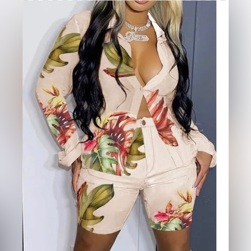 Two piece floral